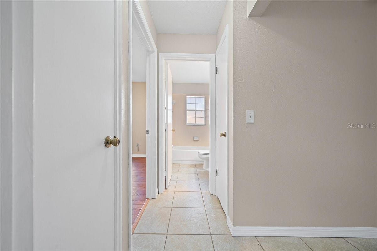 Image 25 of 50 For 2851 64 Lane