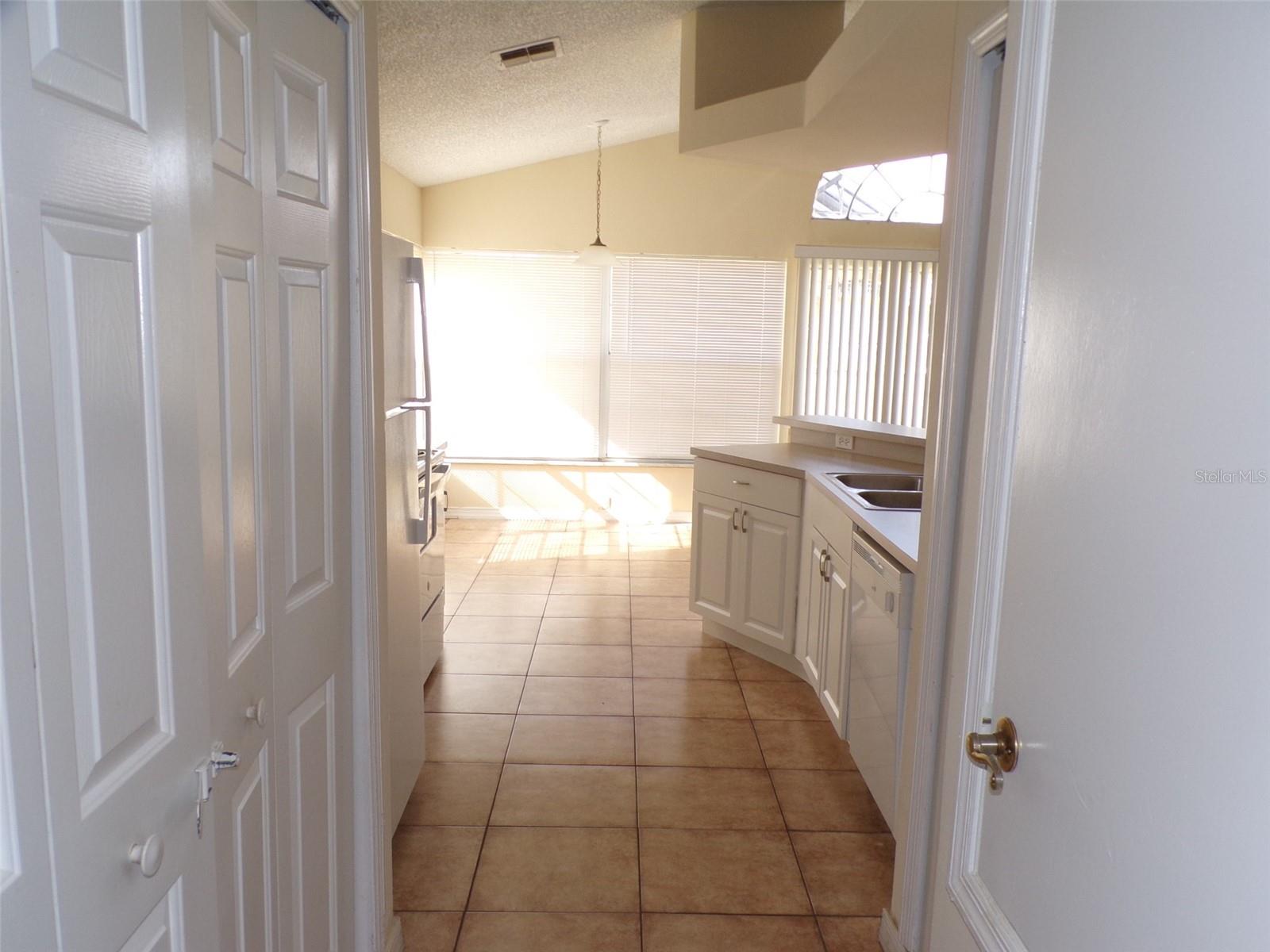 Image 9 of 22 For 2563 Davenport Circle