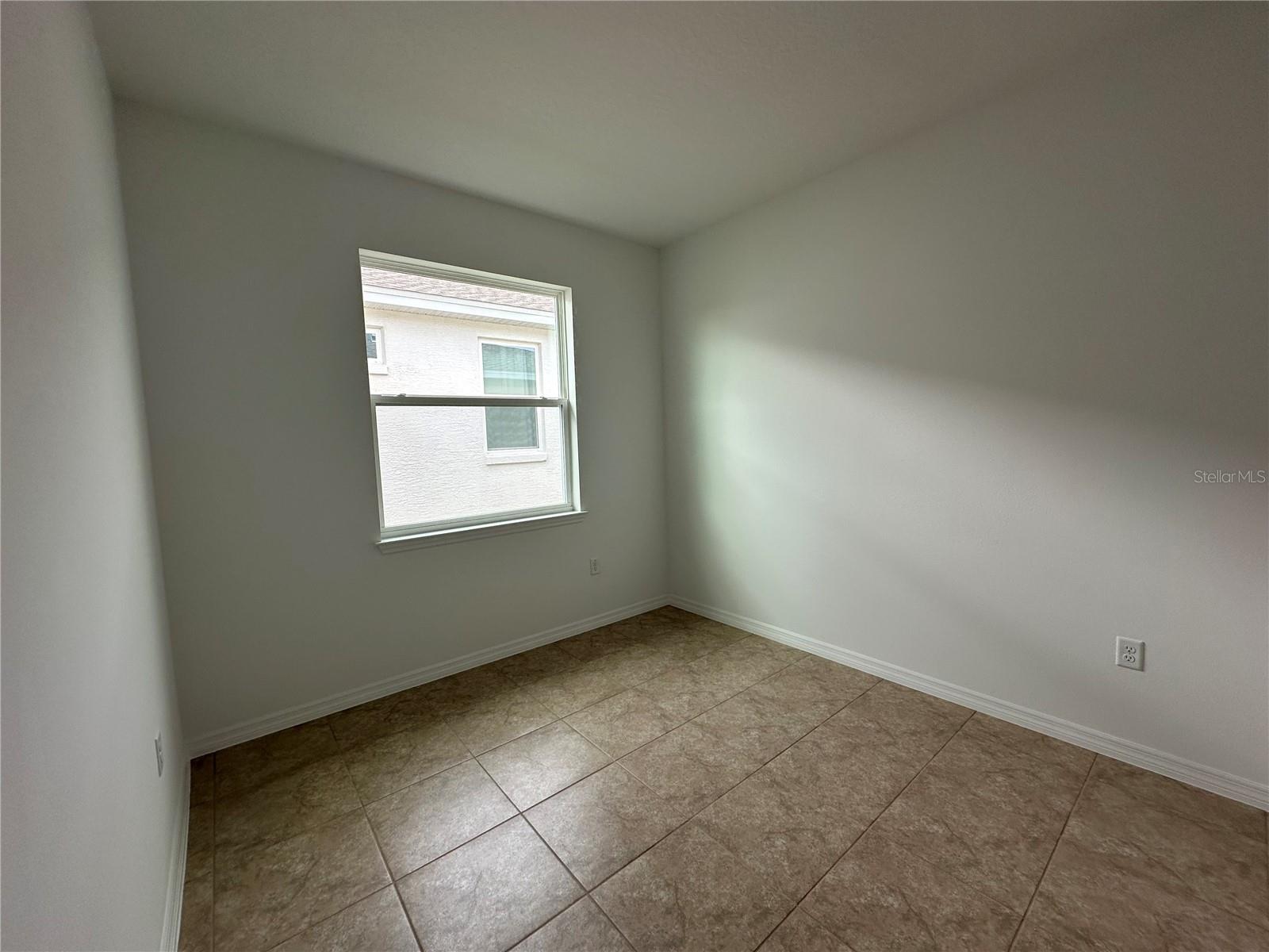 Image 19 of 21 For 5854 78th Avenue Road