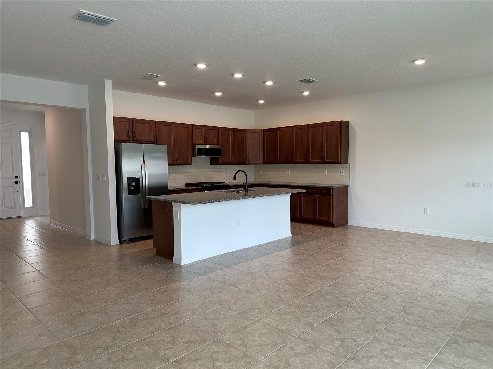 Image 4 of 21 For 5854 78th Avenue Road