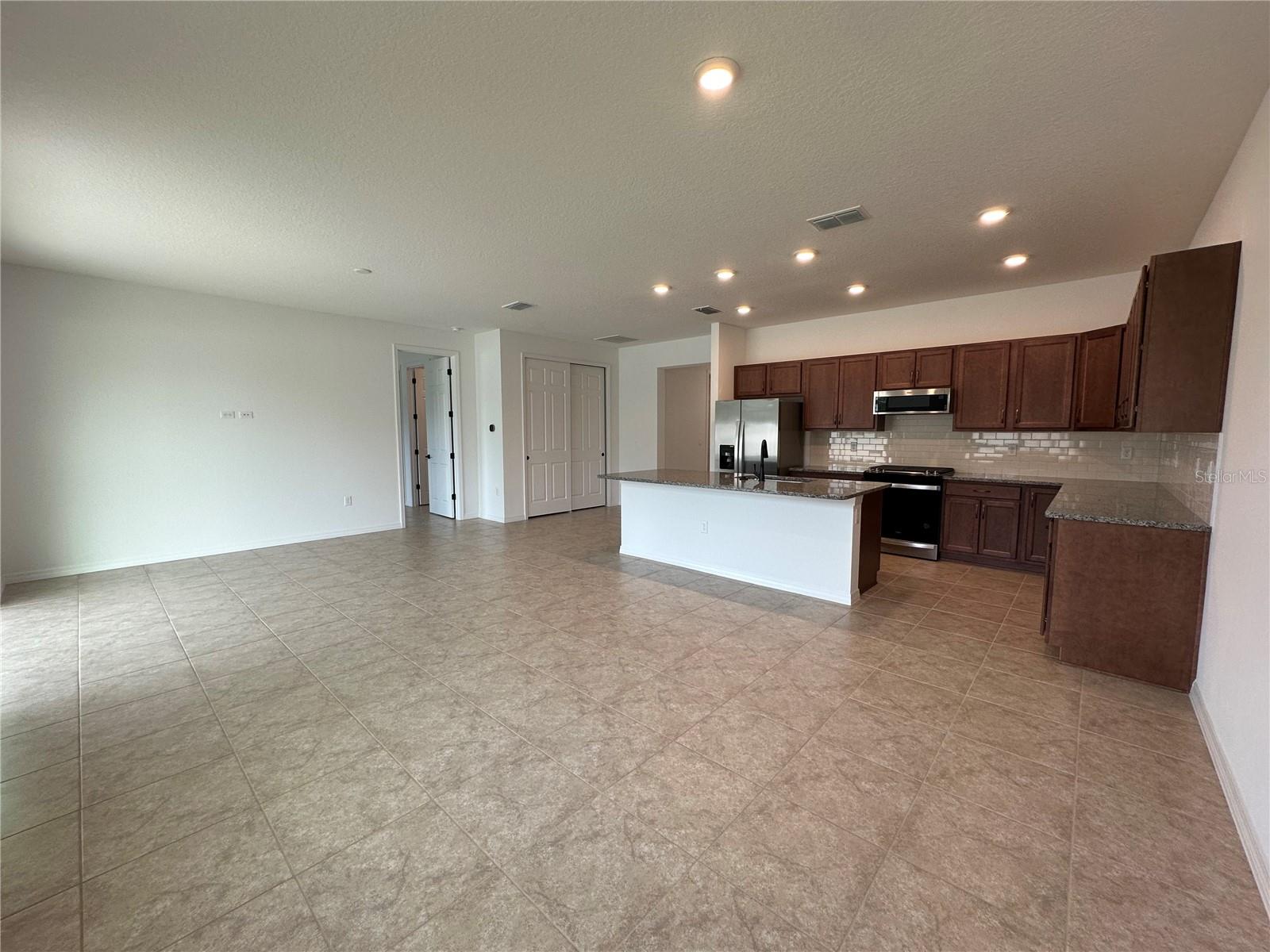 Image 6 of 21 For 5854 78th Avenue Road