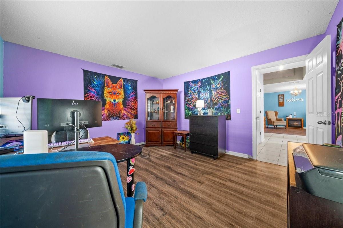 Image 15 of 68 For 888 Marietta Lane