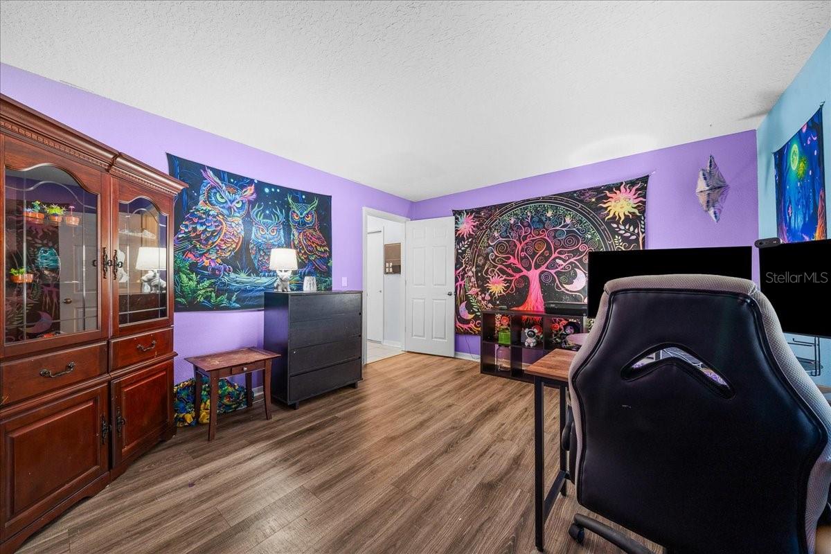 Image 16 of 68 For 888 Marietta Lane