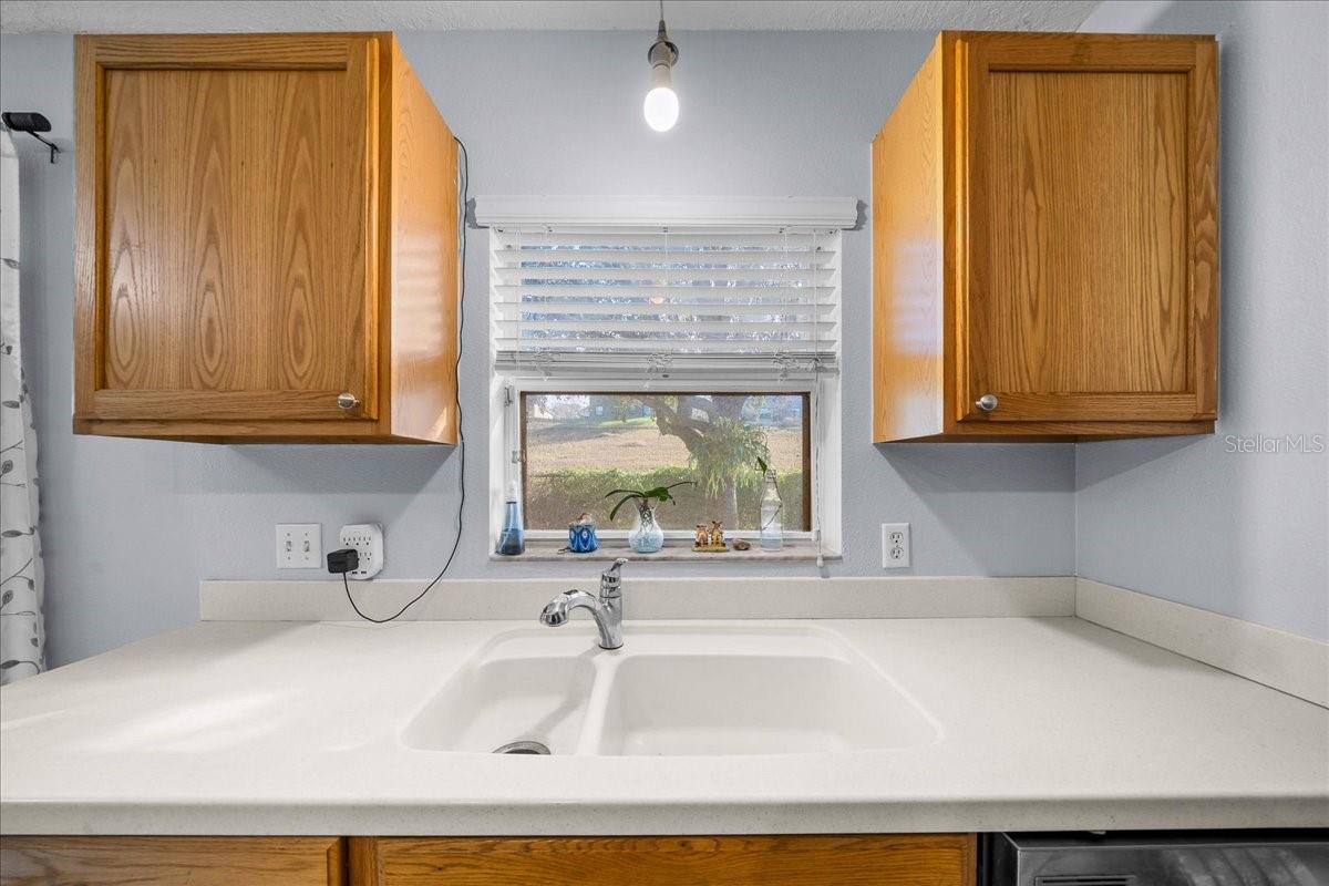 Image 33 of 68 For 888 Marietta Lane