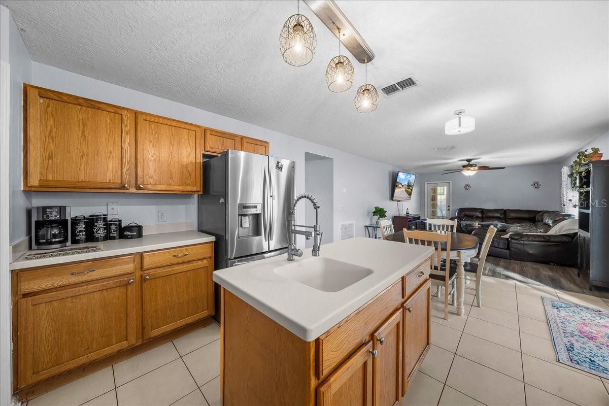 Image 34 of 68 For 888 Marietta Lane