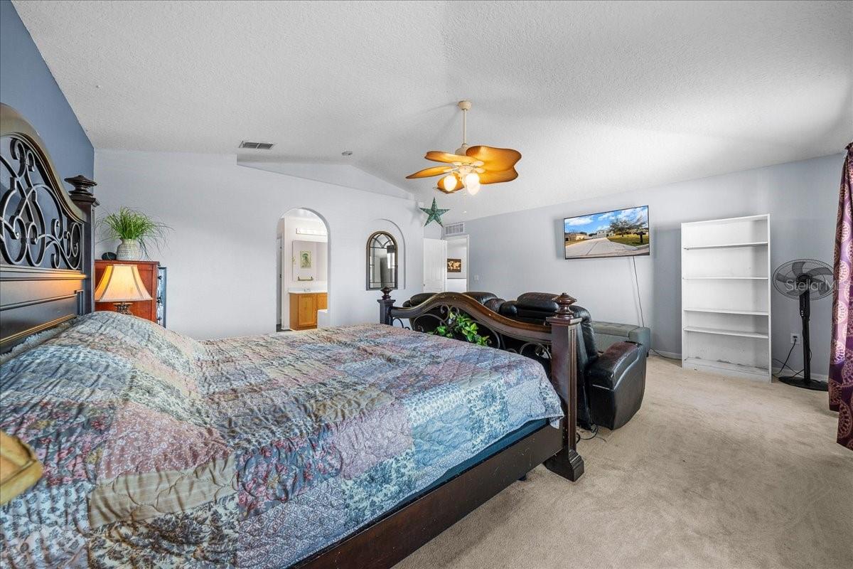 Image 42 of 68 For 888 Marietta Lane