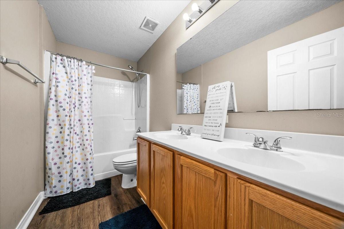 Image 51 of 68 For 888 Marietta Lane