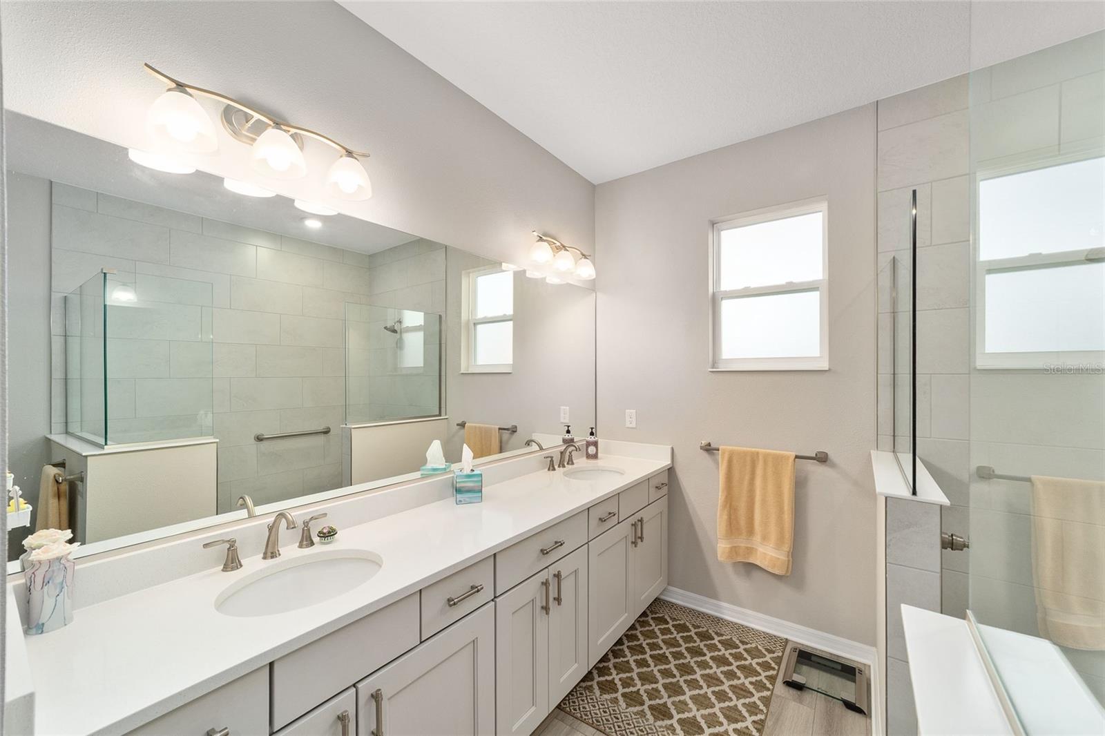 Image 24 of 52 For 10691 99th Place