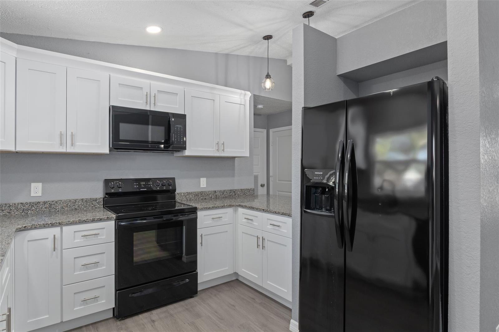 Image 13 of 36 For 3888 Flamingo Terrace