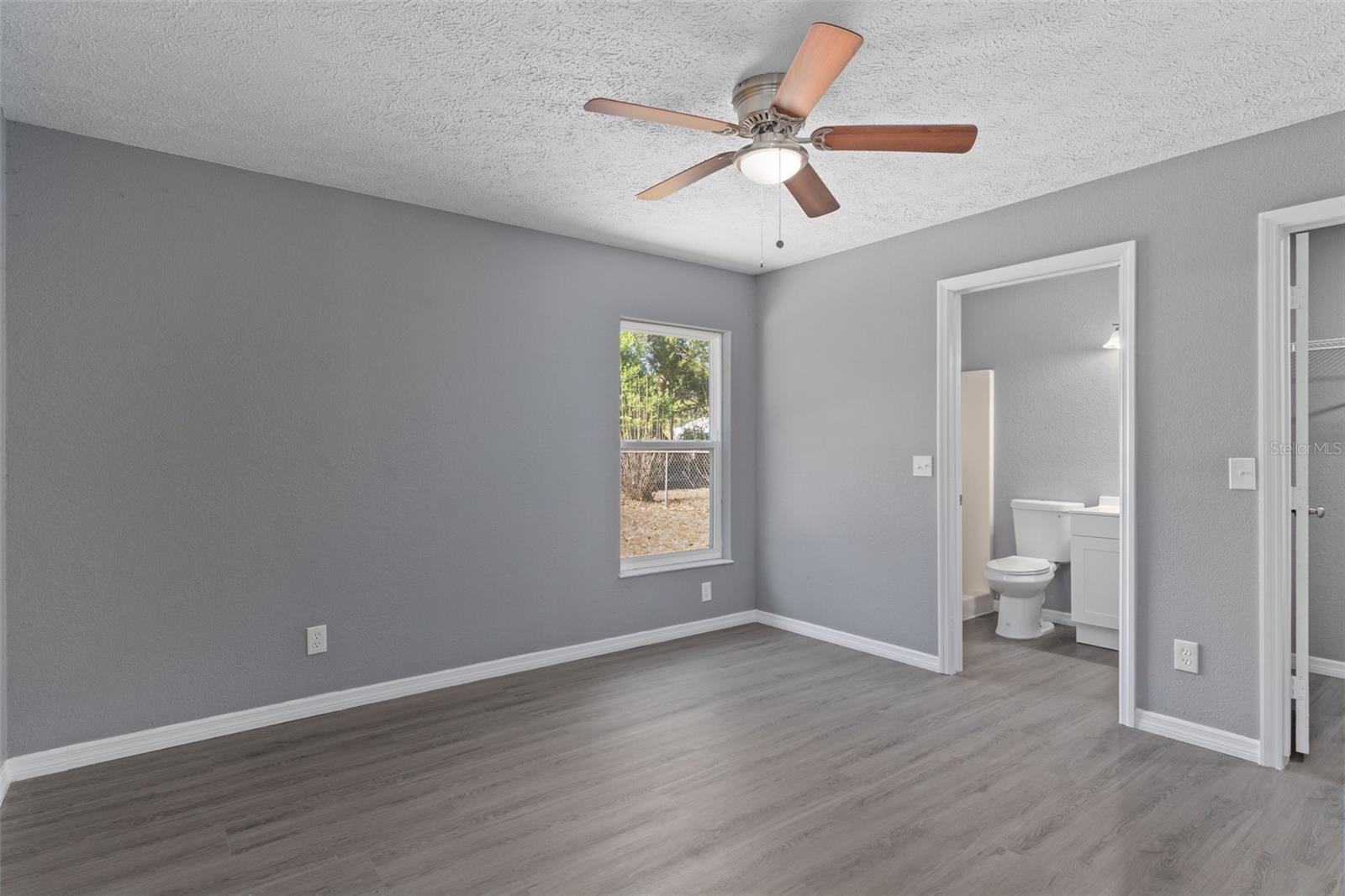 Image 19 of 36 For 3888 Flamingo Terrace