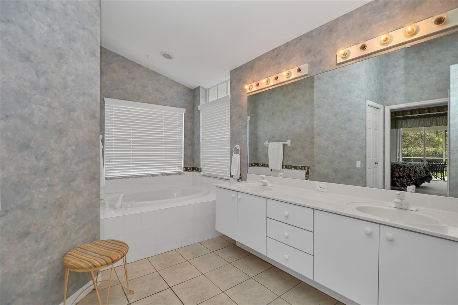 Image 21 of 33 For 35 Black Willow Street