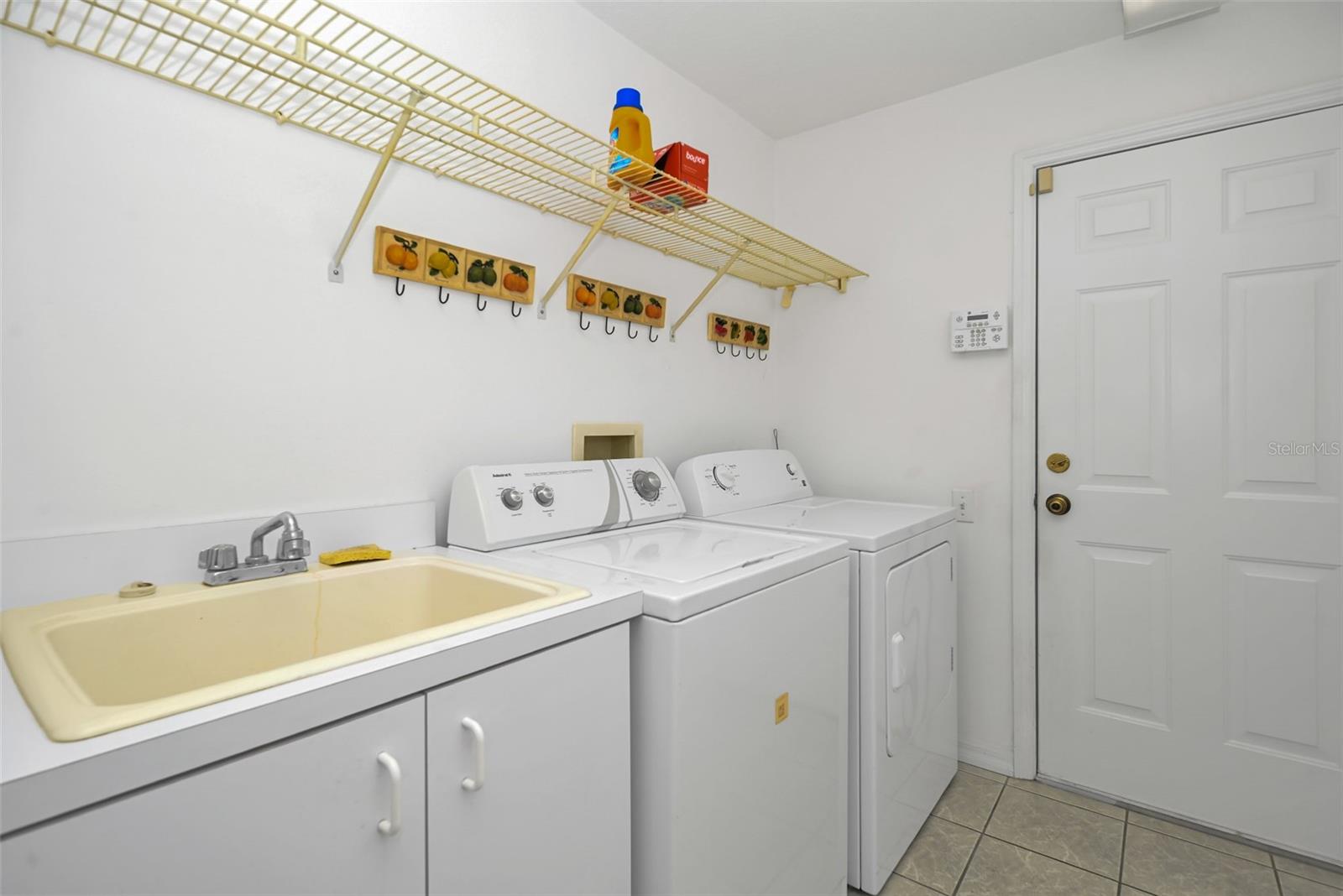 Image 30 of 33 For 35 Black Willow Street