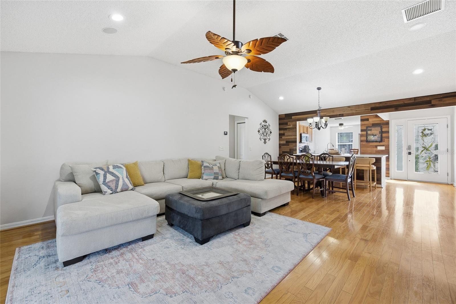 Image 11 of 36 For 1919 Treadwell Terrace