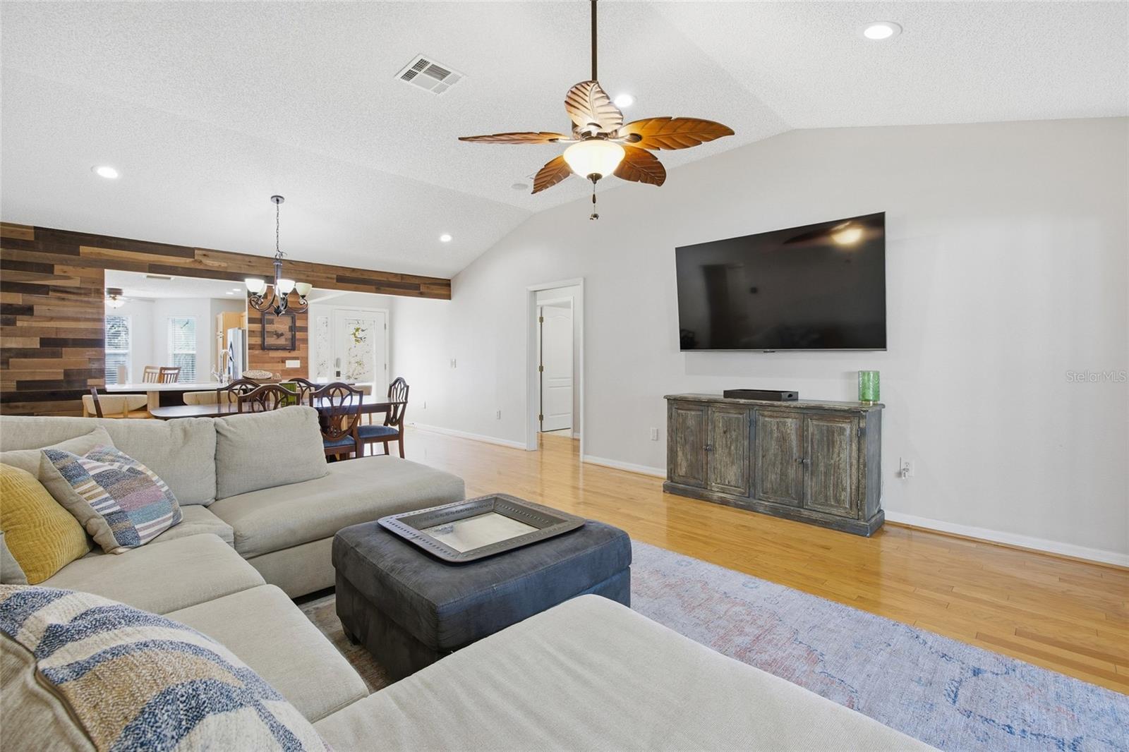 Image 12 of 36 For 1919 Treadwell Terrace