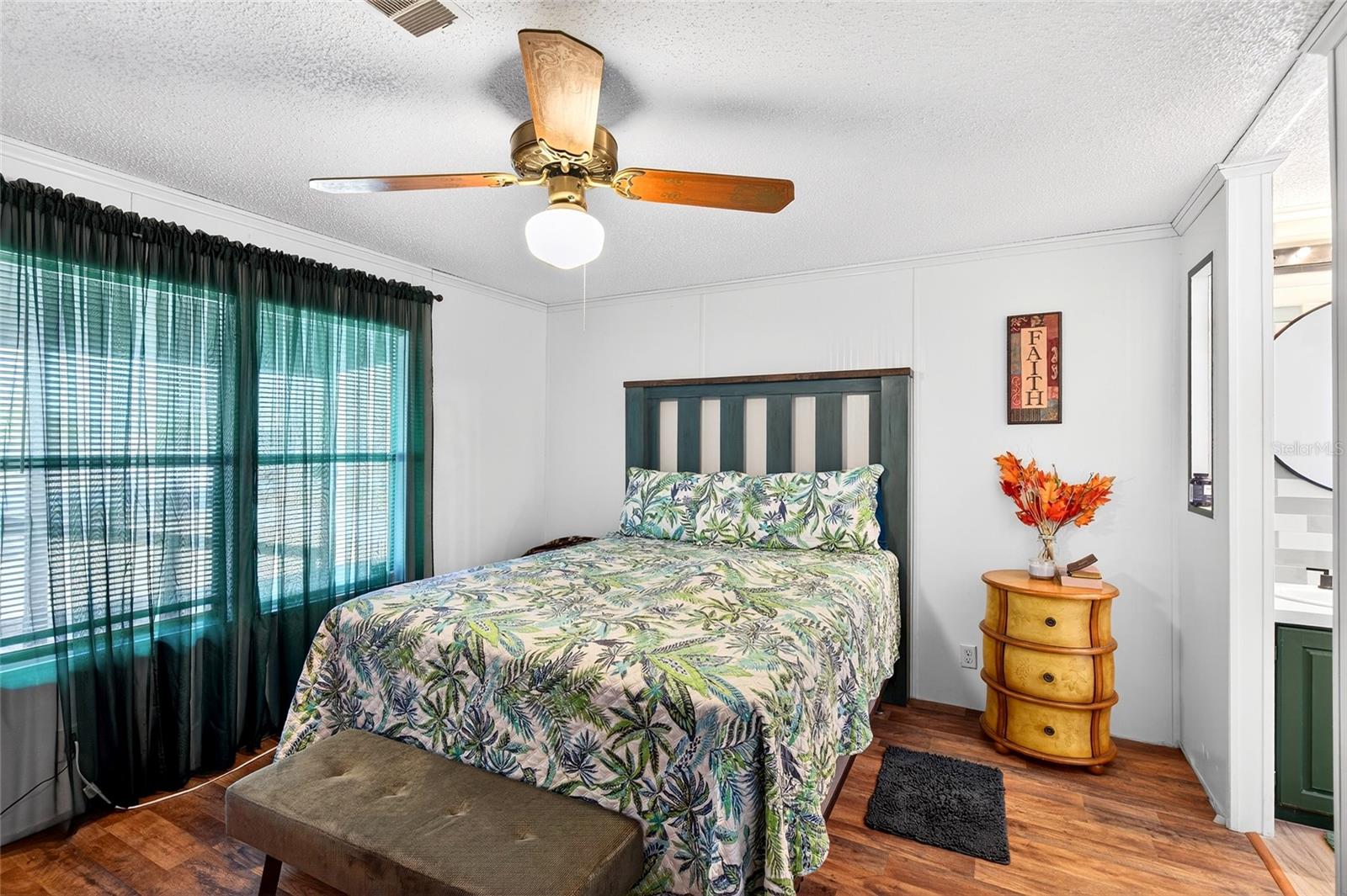 Image 32 of 60 For 14810 86th Lane