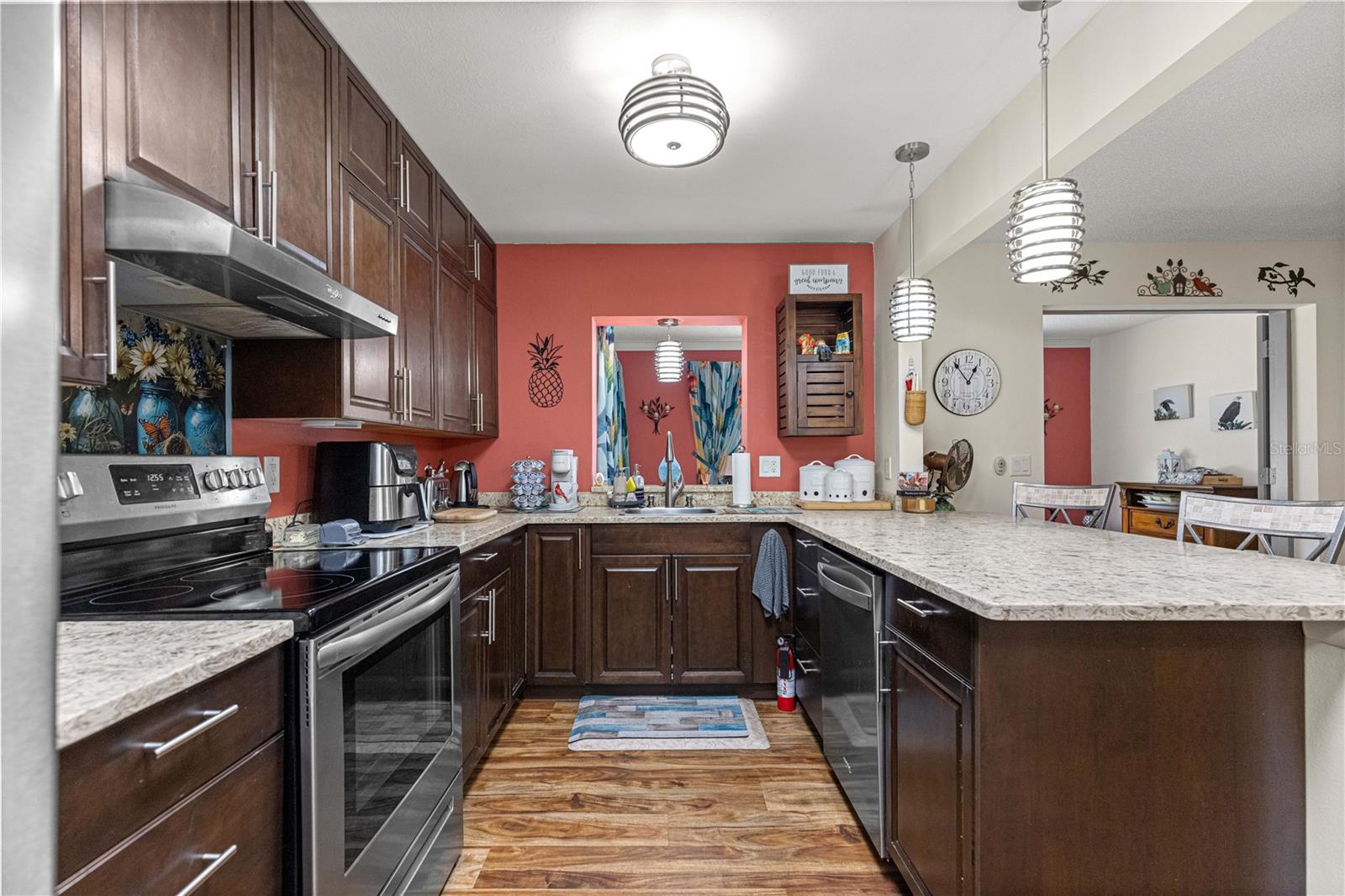 Image 18 of 50 For 8760 98th Street Road D