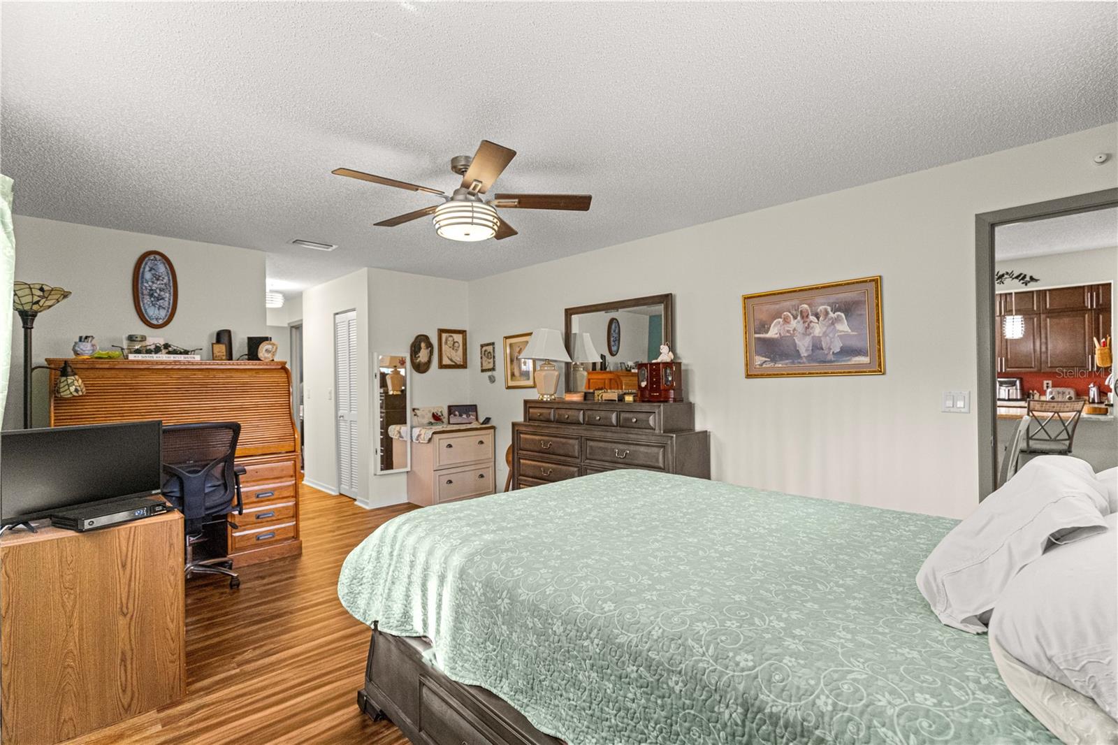 Image 31 of 50 For 8760 98th Street Road D