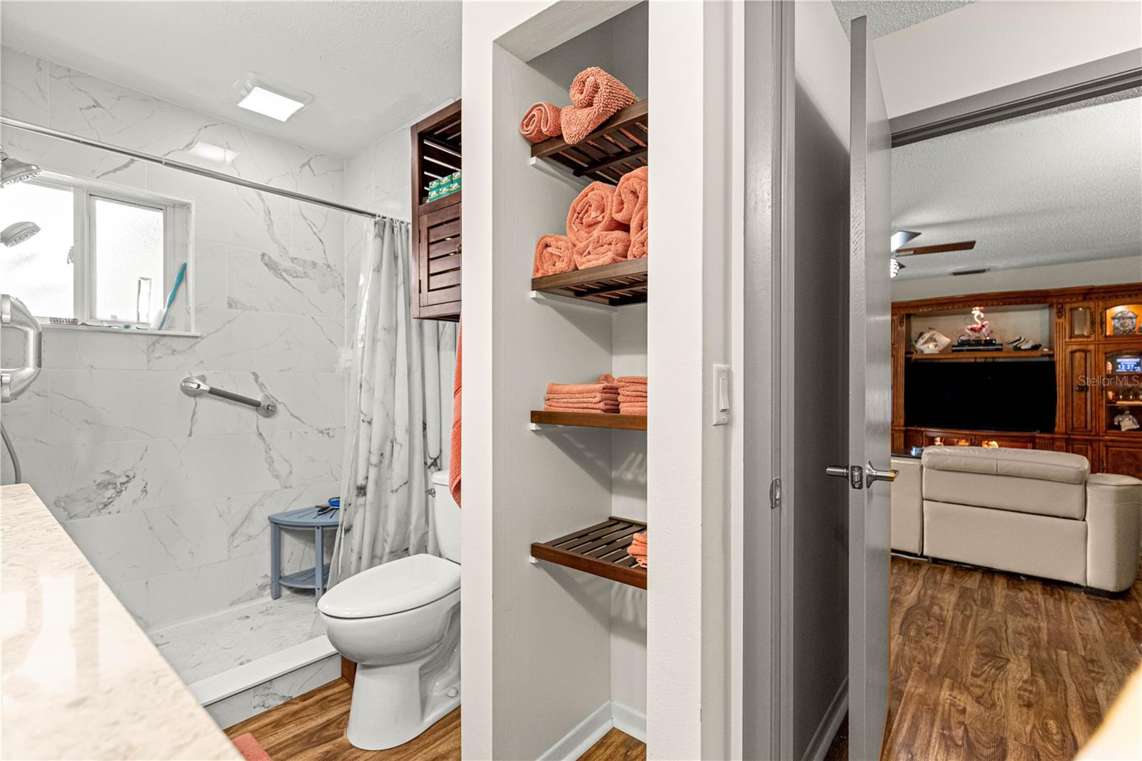 Image 34 of 50 For 8760 98th Street Road D