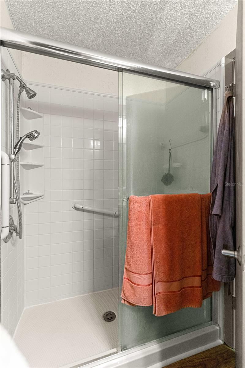 Image 38 of 50 For 8760 98th Street Road D