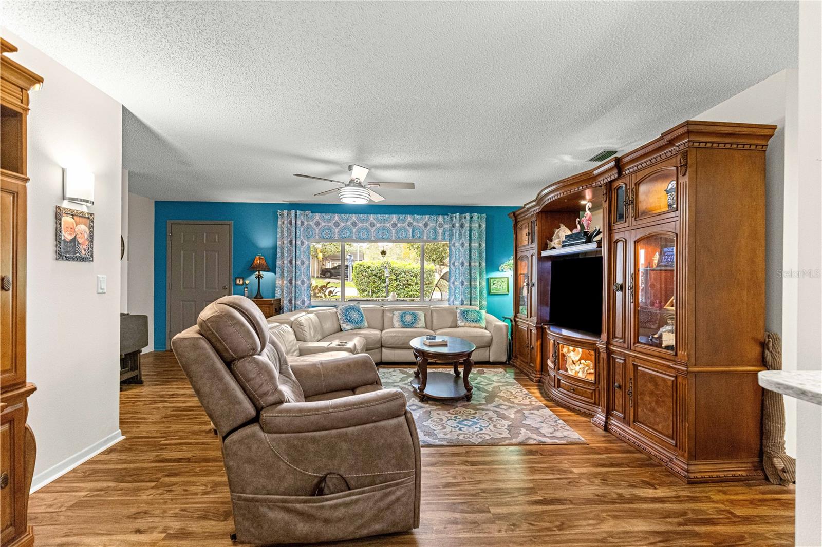 Image 7 of 50 For 8760 98th Street Road D