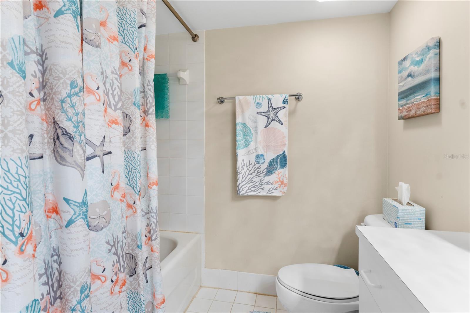 Image 26 of 39 For 1610 42nd Circle 211