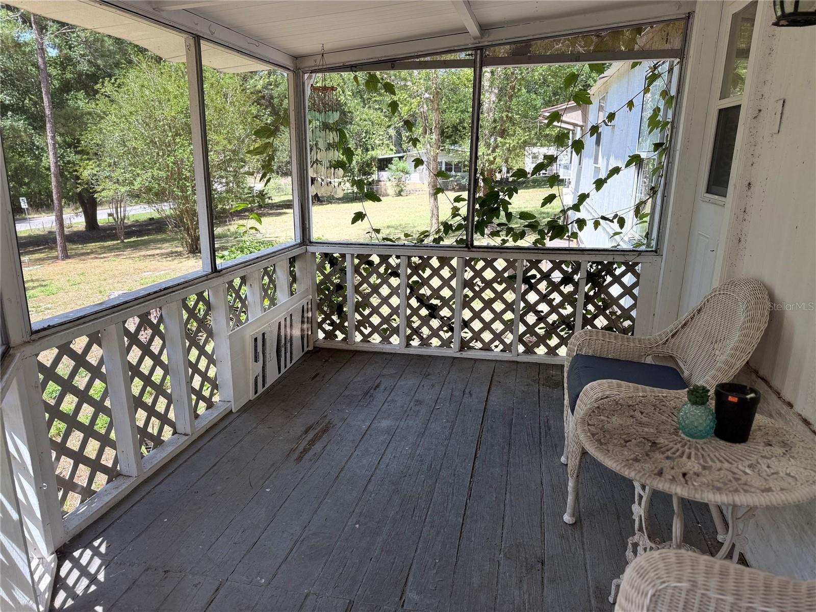 Image 9 of 16 For 10541 127th Lane