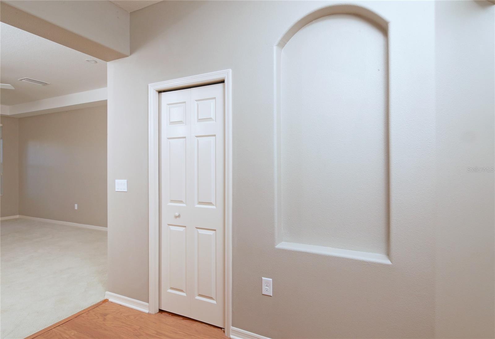 Image 15 of 53 For 23 Mickey Mantle Path