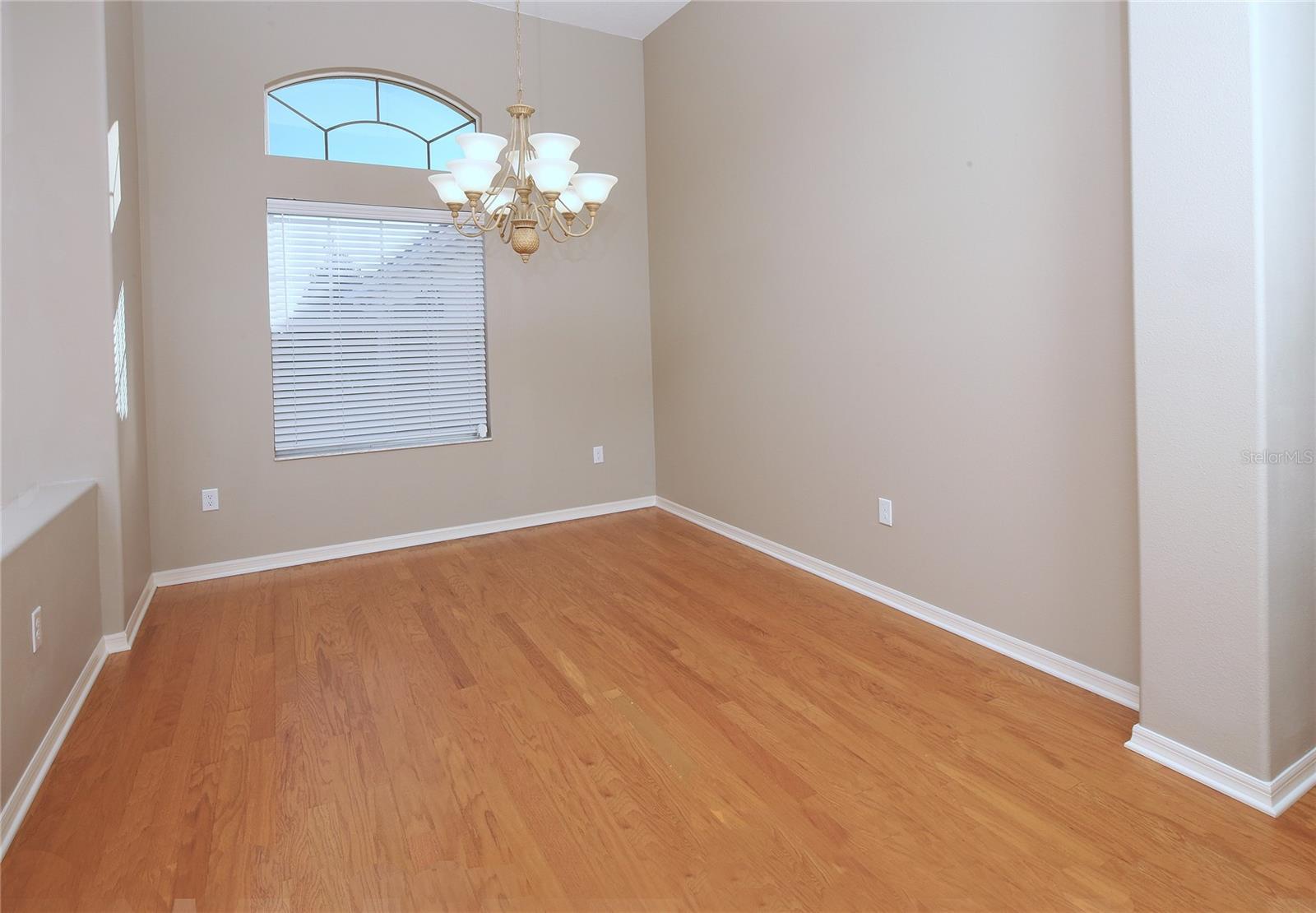 Image 6 of 53 For 23 Mickey Mantle Path