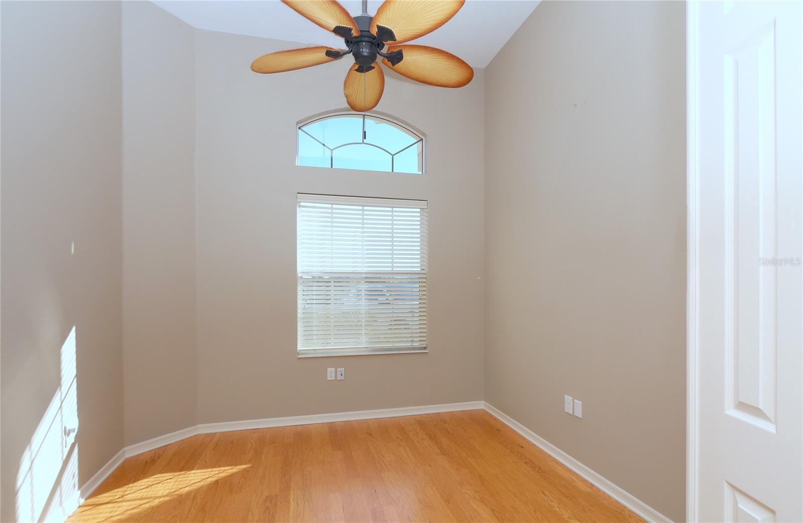 Image 7 of 53 For 23 Mickey Mantle Path