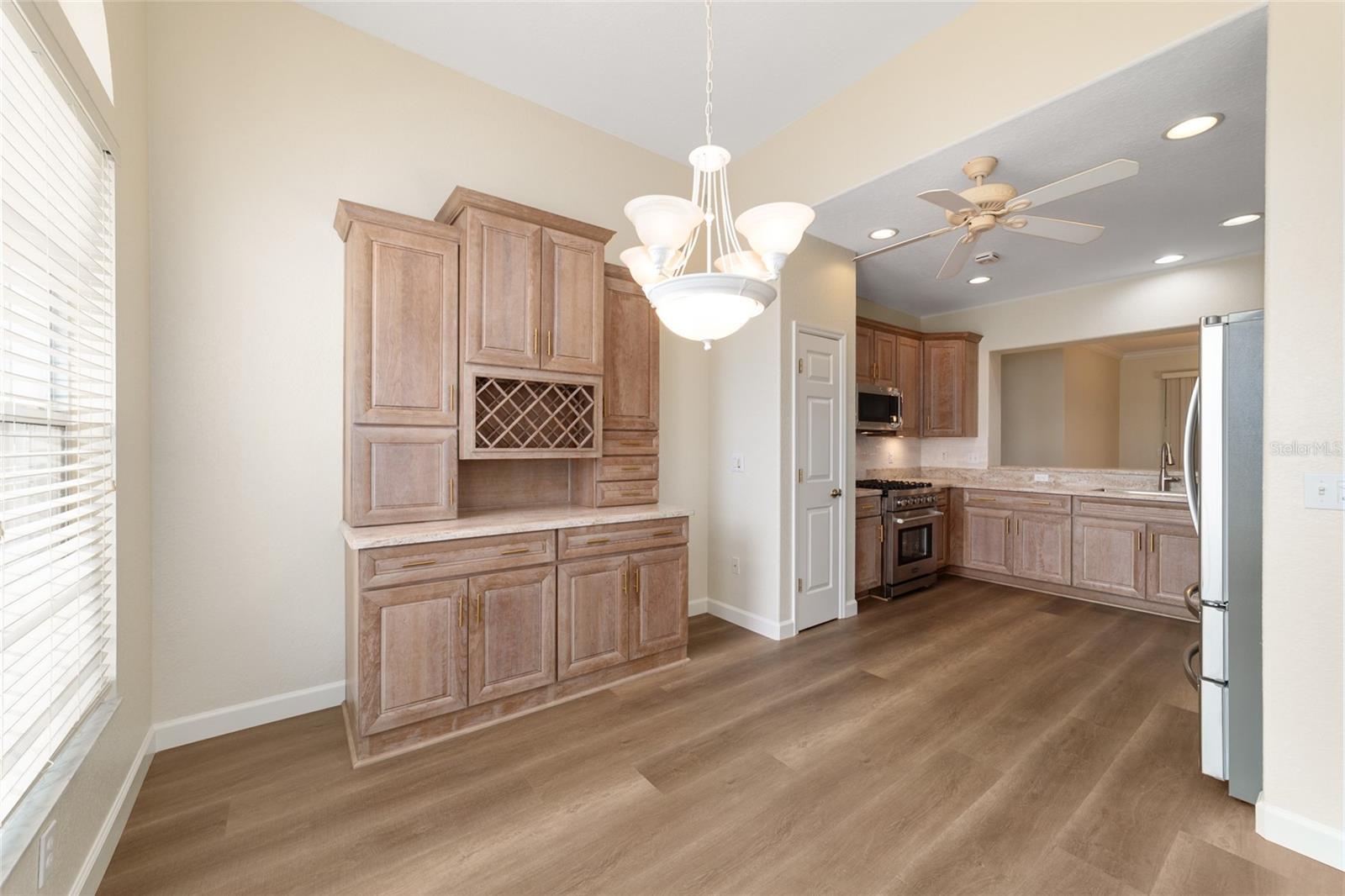 Image 26 of 79 For 13160 93rd Circle