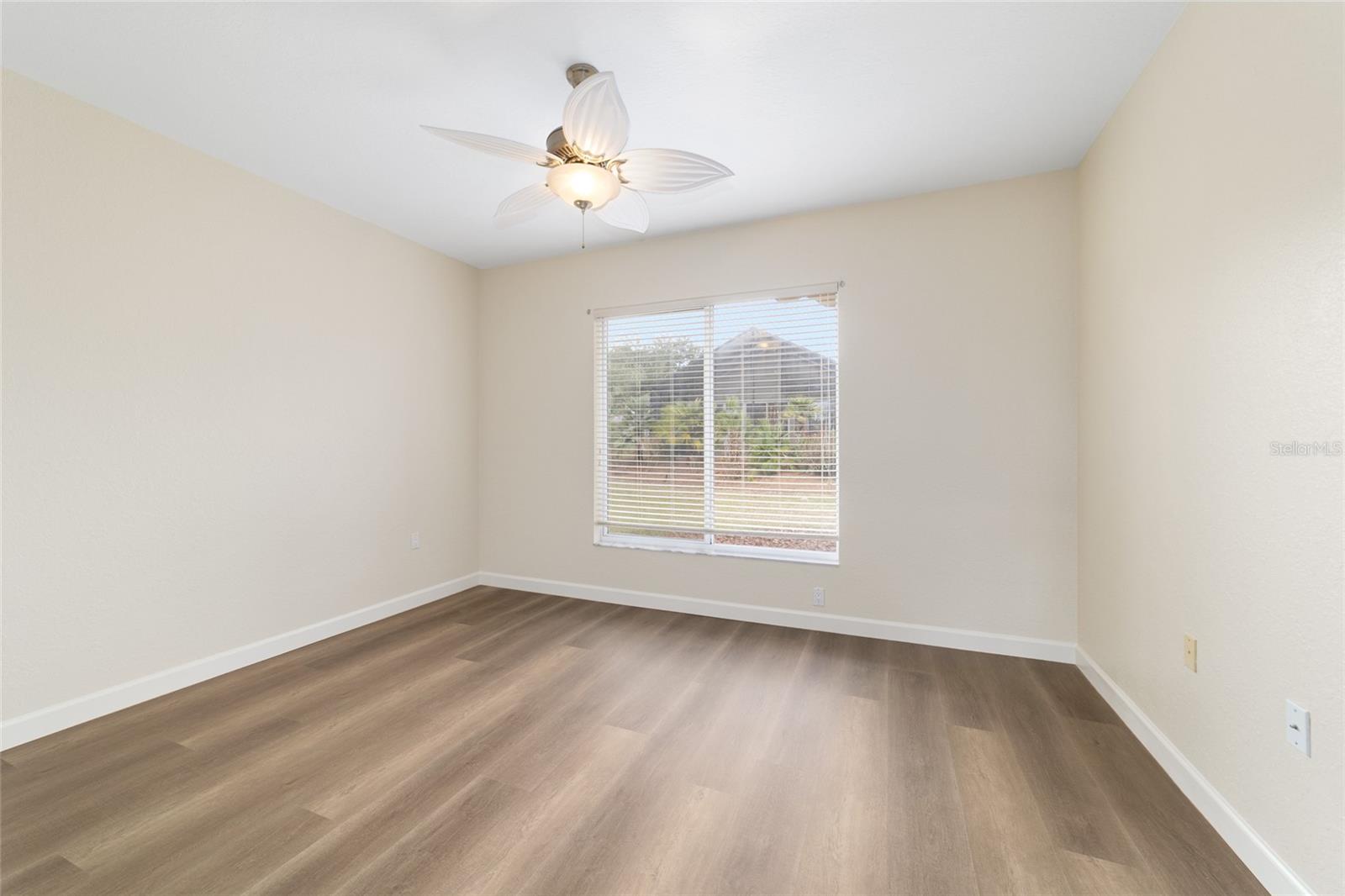 Image 40 of 79 For 13160 93rd Circle