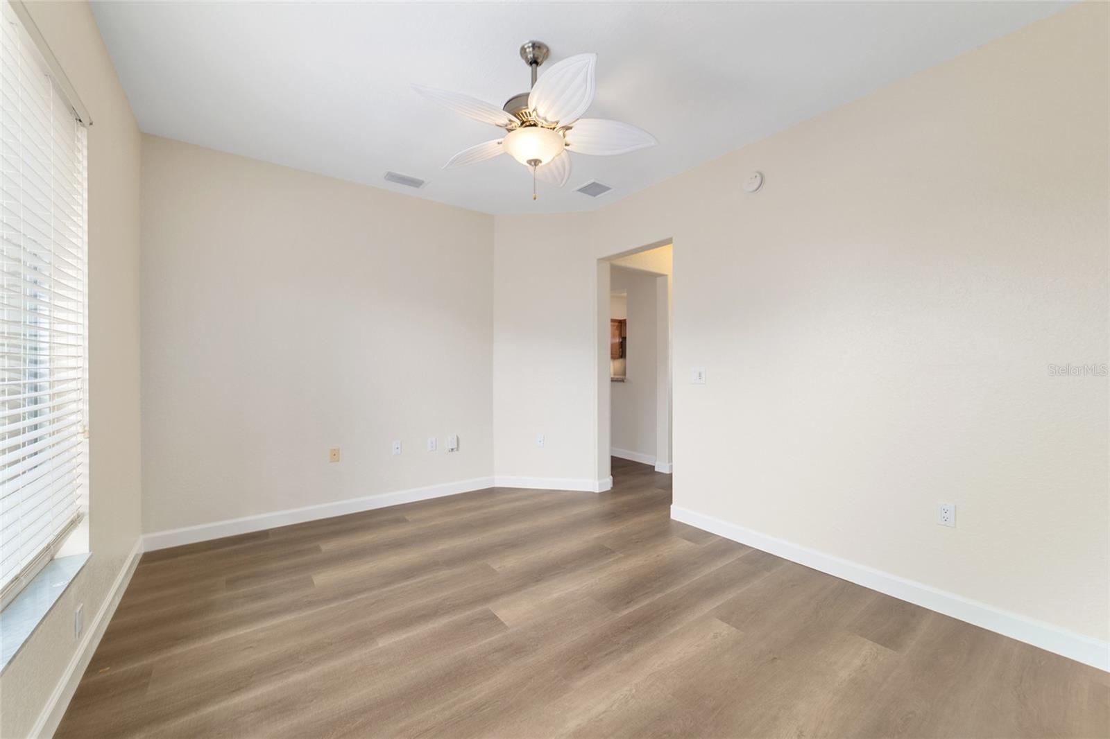 Image 41 of 79 For 13160 93rd Circle