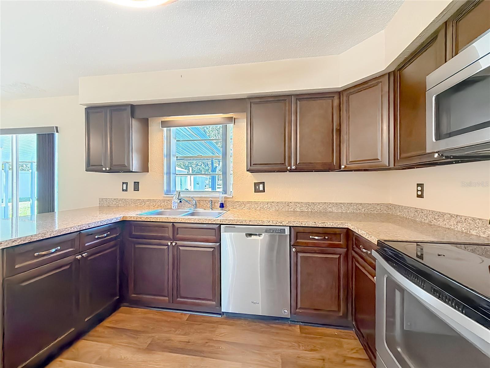 Image 12 of 50 For 3820 33rd Avenue