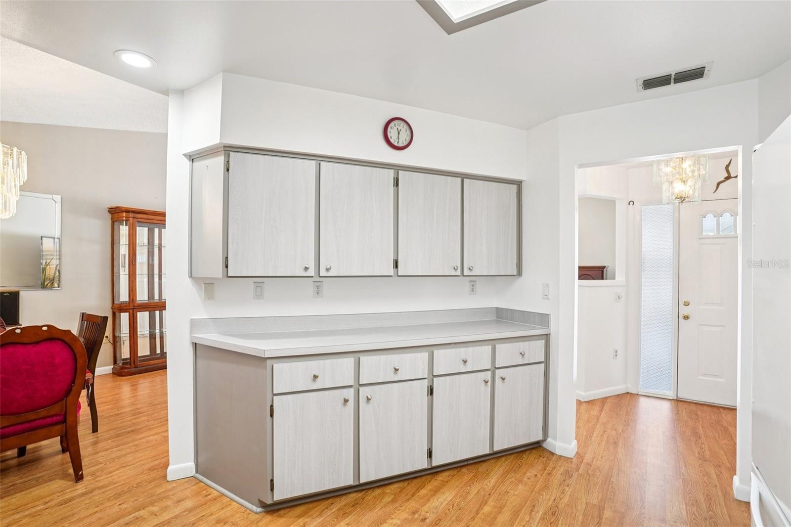 Image 14 of 51 For 1305 Moray Court