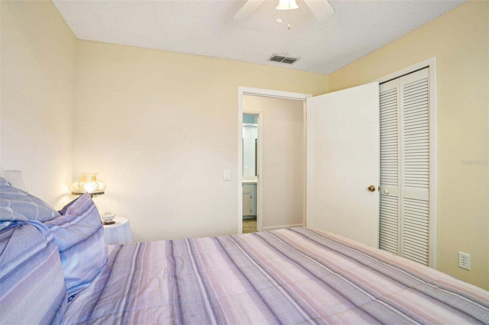 Image 23 of 51 For 1305 Moray Court