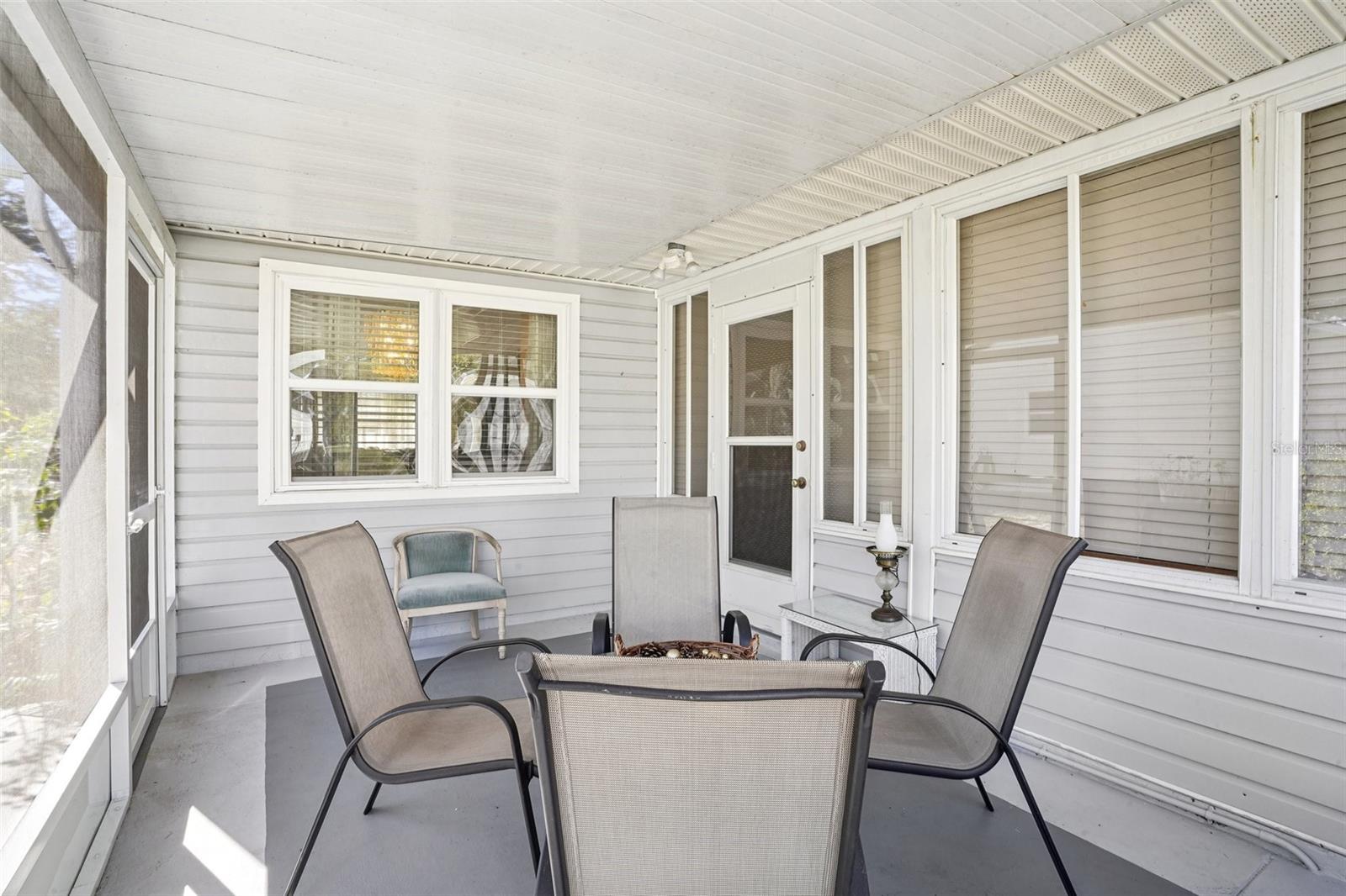 Image 31 of 51 For 1305 Moray Court