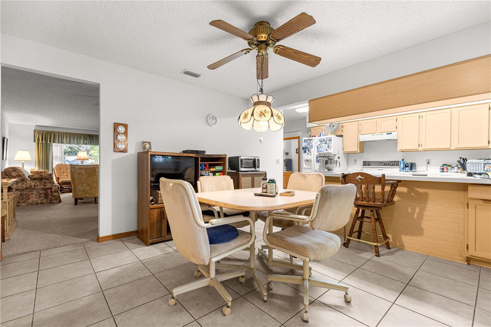 Image 14 of 42 For 9651 85th Terrace D