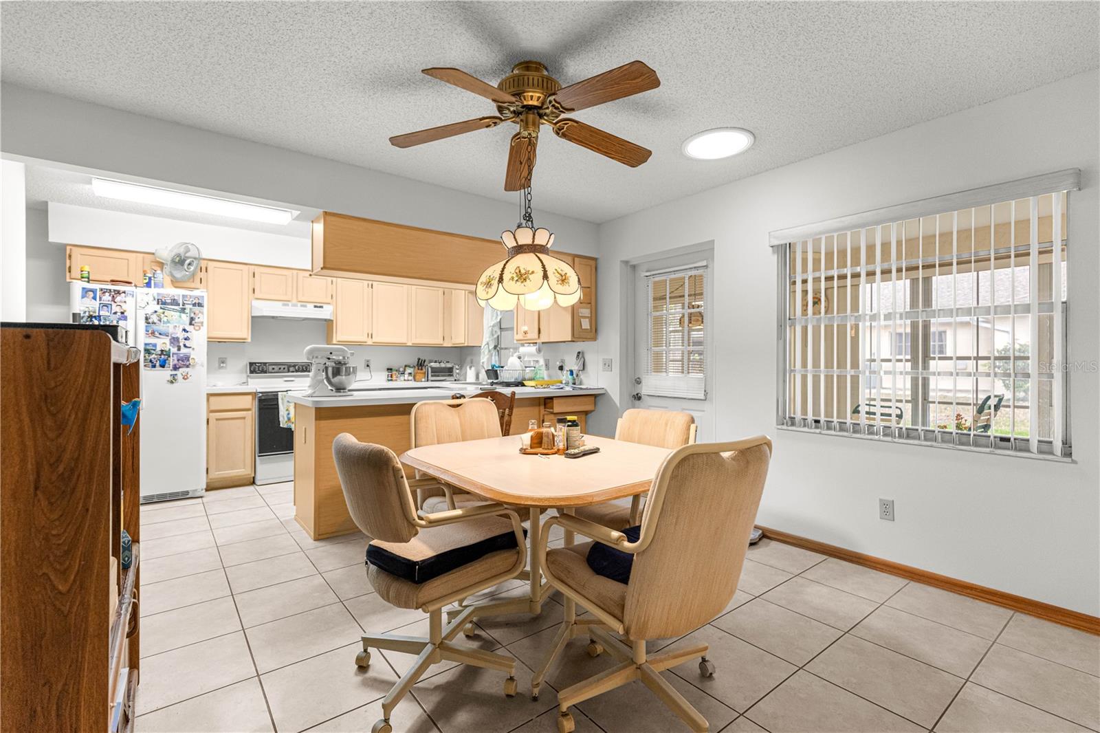 Image 15 of 42 For 9651 85th Terrace D