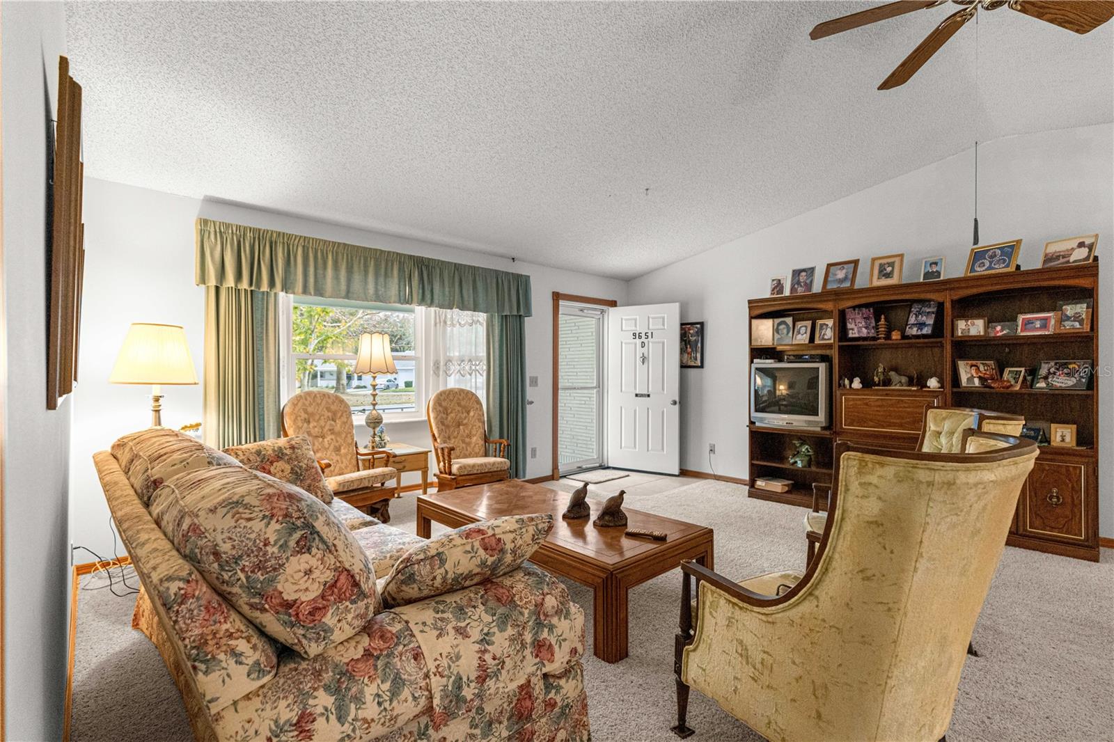 Image 6 of 42 For 9651 85th Terrace D