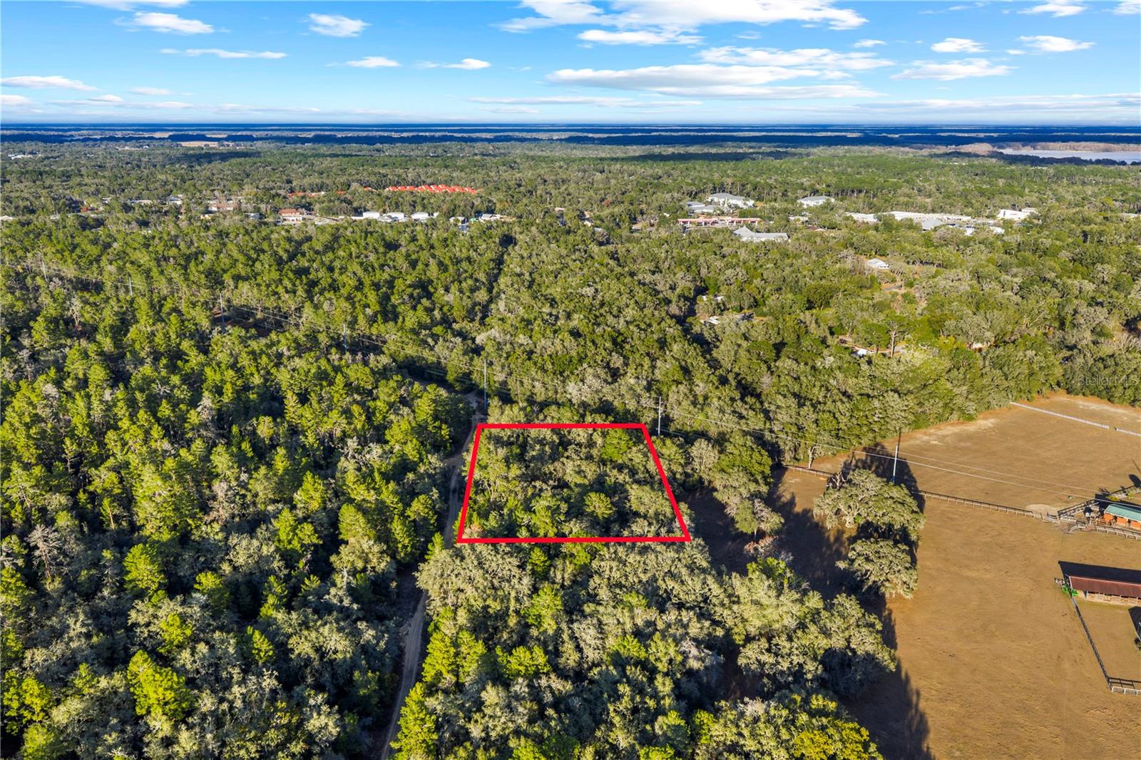 Image 24 of 36 For 115 Crestview Avenue