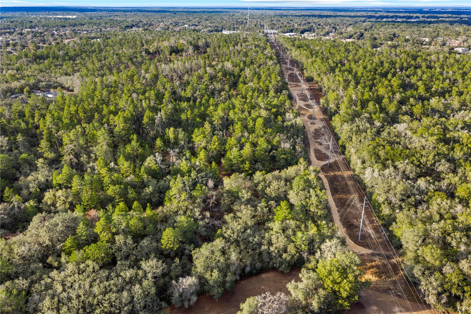 Image 28 of 36 For 115 Crestview Avenue