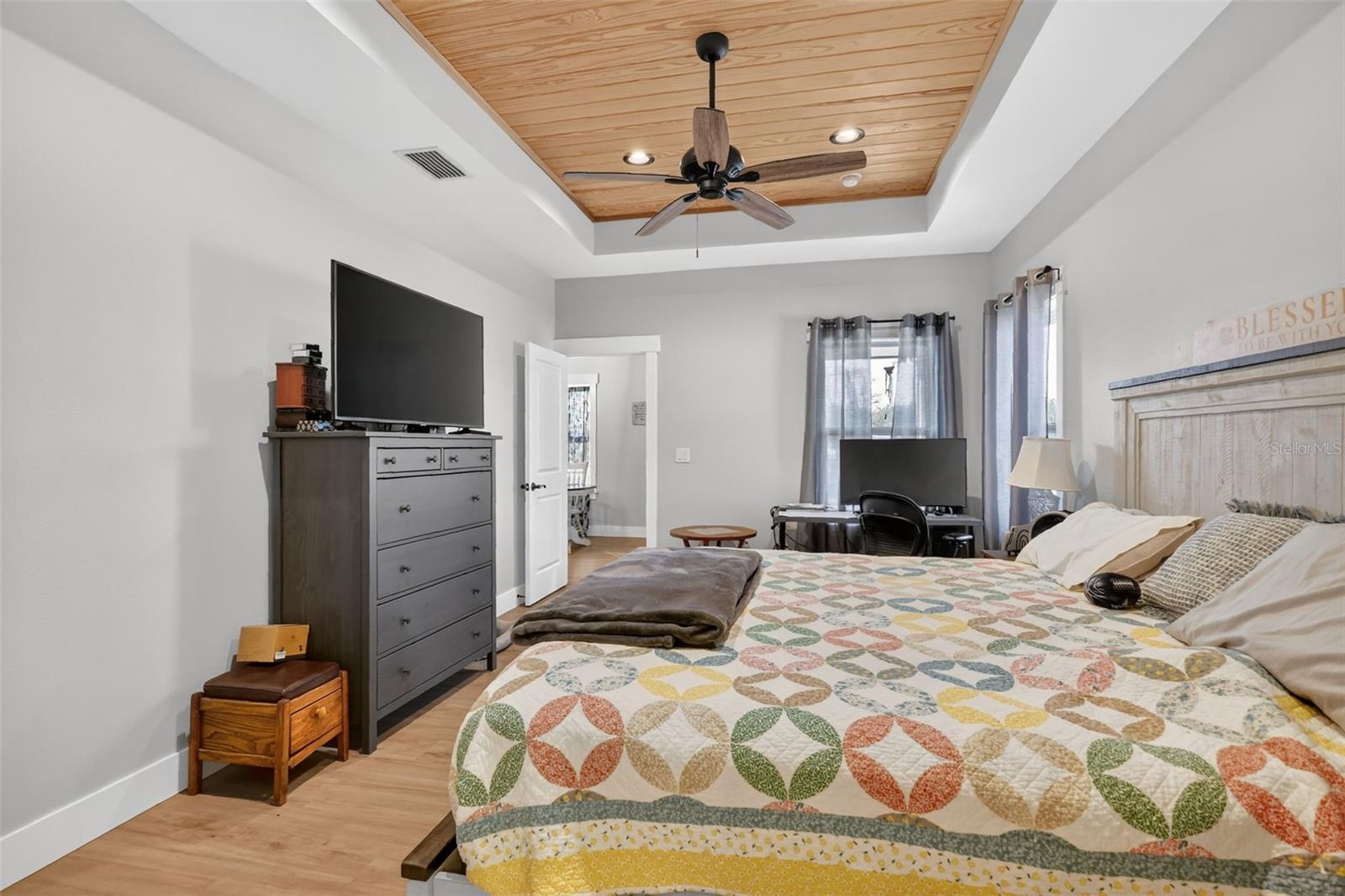 Image 13 of 30 For 2924 Cr 526  