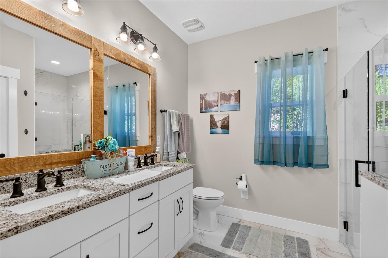 Image 14 of 30 For 2924 Cr 526  