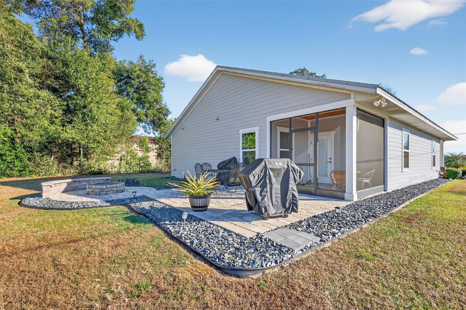 Image 21 of 30 For 2924 Cr 526  