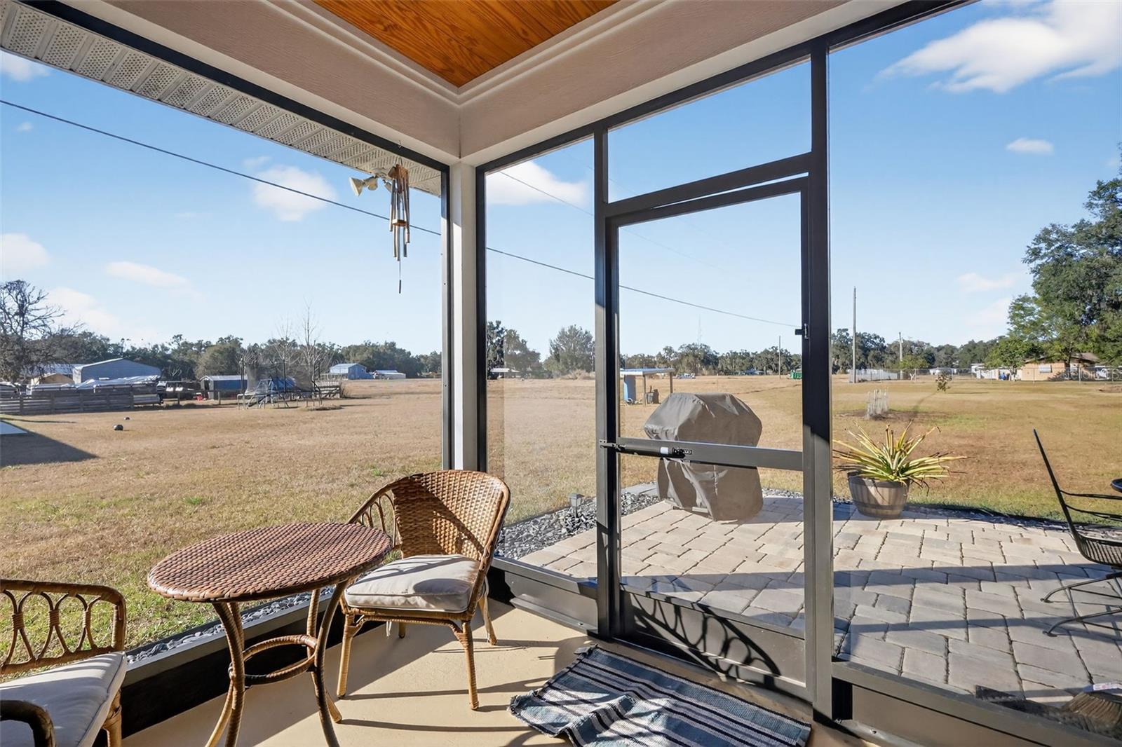 Image 22 of 30 For 2924 Cr 526  