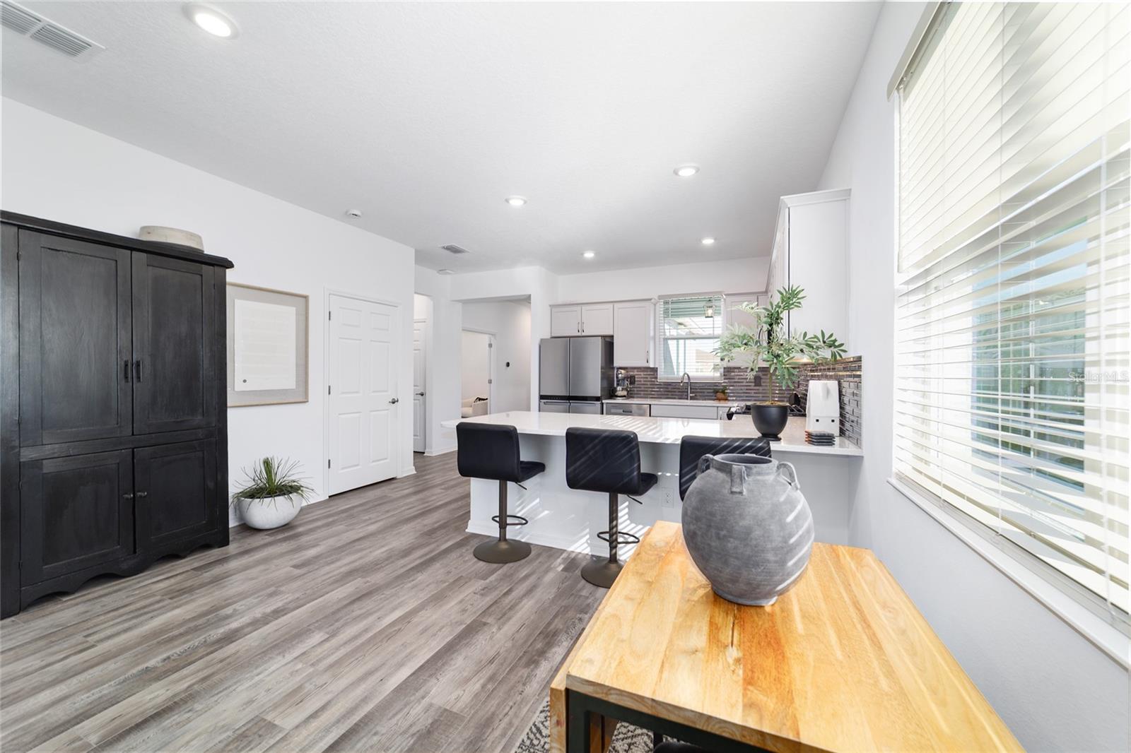 Image 21 of 48 For 8798 79th Place