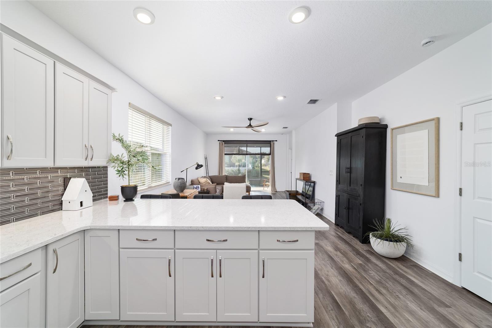 Image 27 of 48 For 8798 79th Place