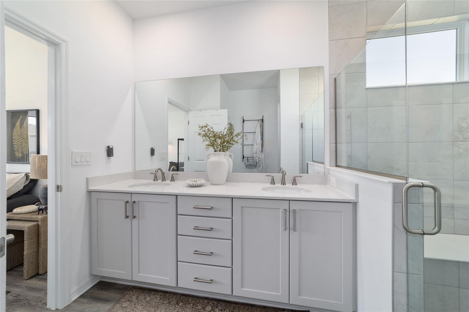 Image 34 of 48 For 8798 79th Place