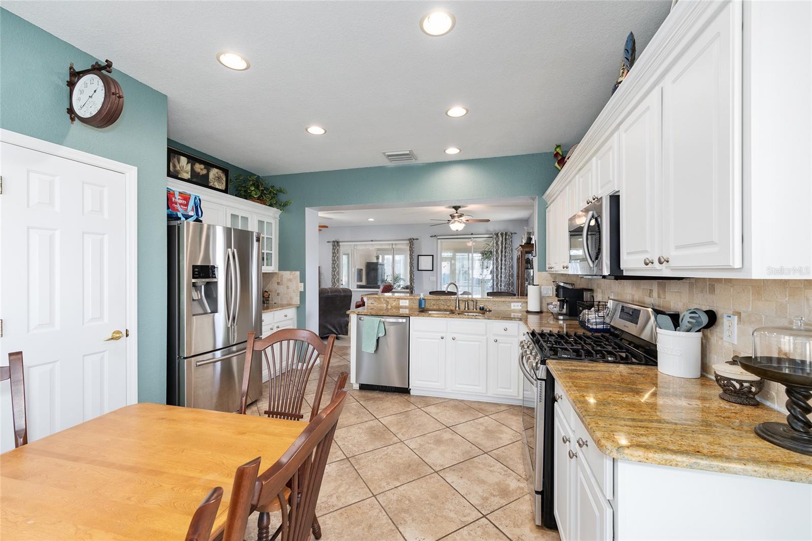 Image 18 of 67 For 13608 87th Circle