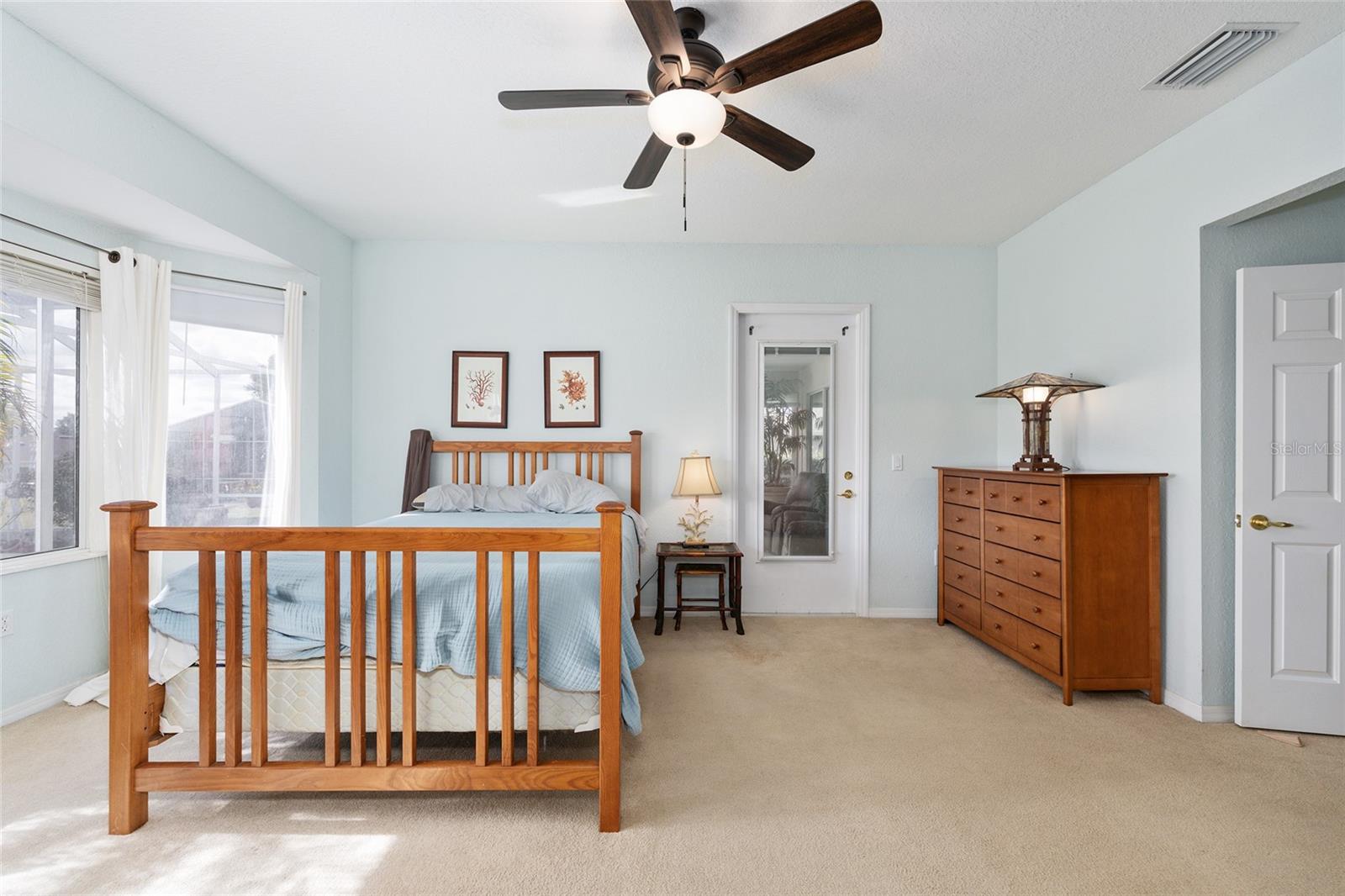 Image 25 of 67 For 13608 87th Circle